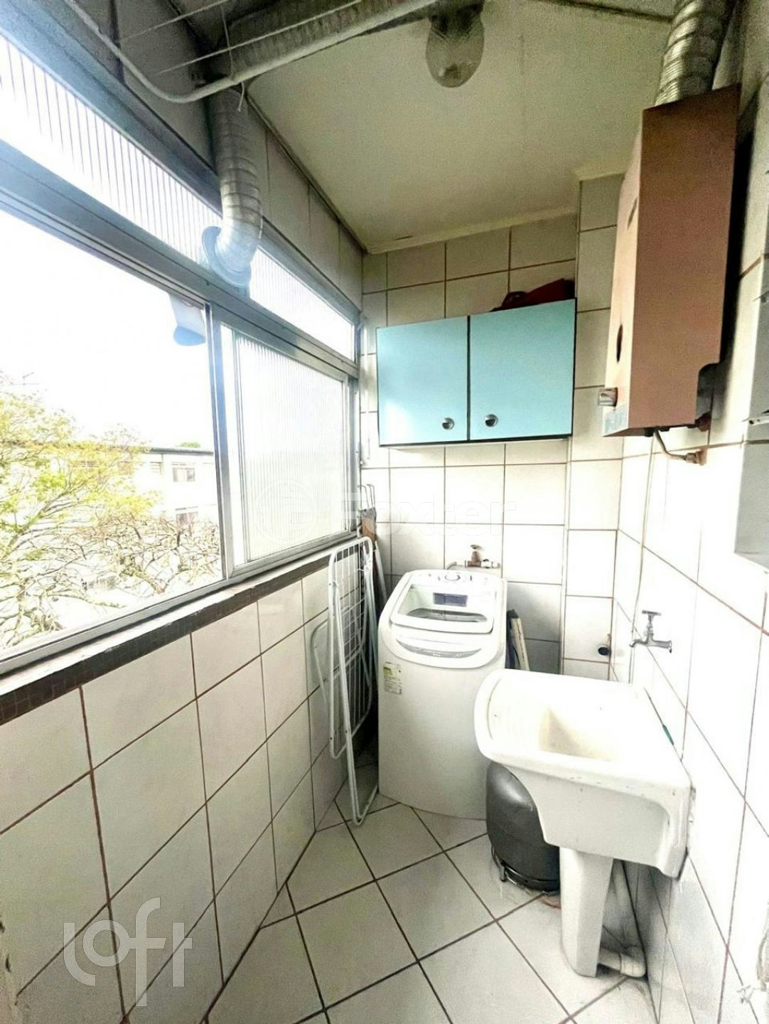 Apartamento à venda com 2 quartos, 54m² - Foto 2