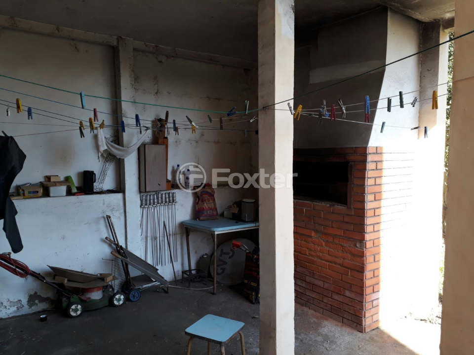Casa à venda com 3 quartos, 250m² - Foto 37