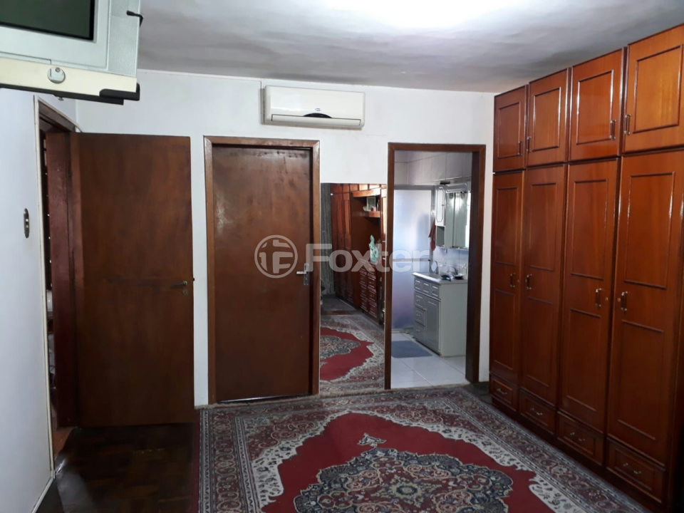 Casa à venda com 3 quartos, 250m² - Foto 32