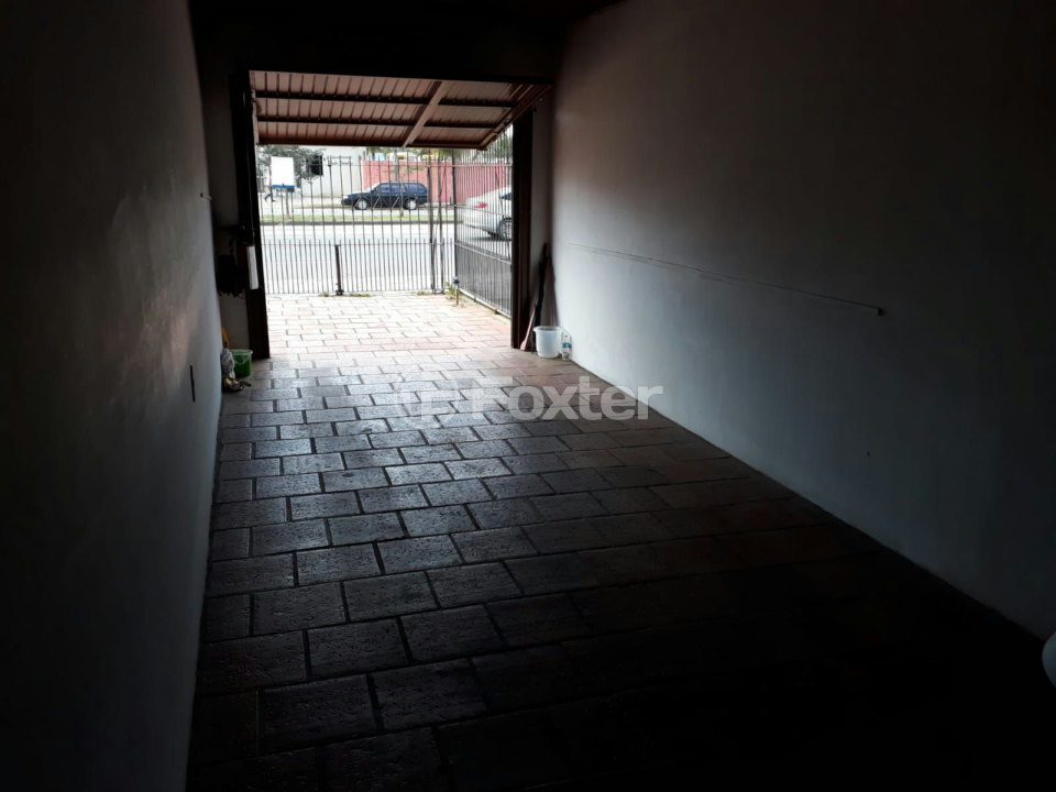 Casa à venda com 3 quartos, 250m² - Foto 33