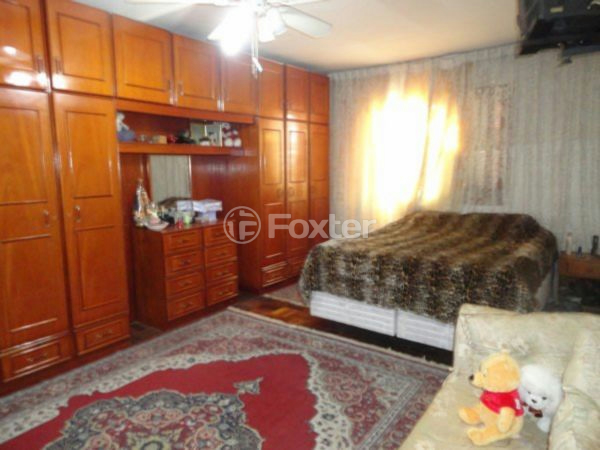 Casa à venda com 3 quartos, 250m² - Foto 11