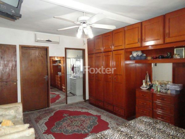 Casa à venda com 3 quartos, 250m² - Foto 12