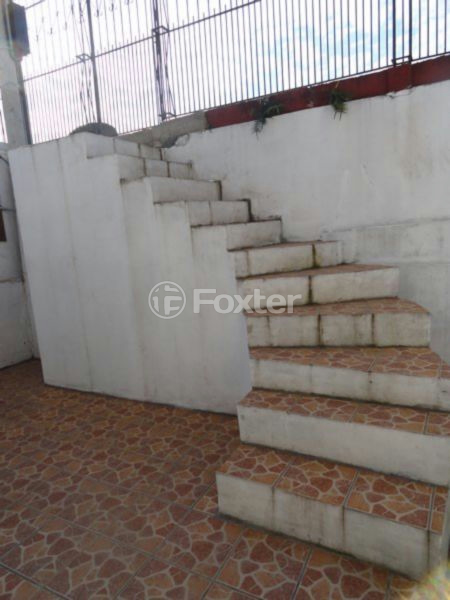 Casa à venda com 3 quartos, 250m² - Foto 3