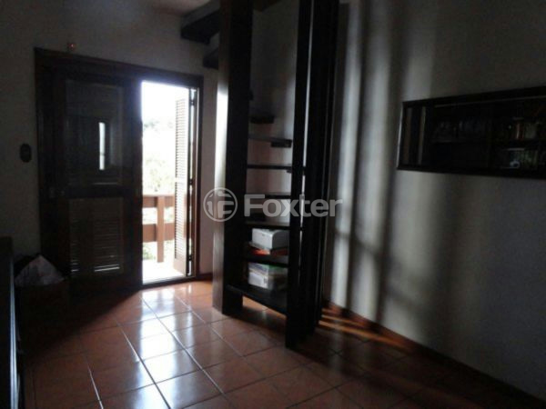 Casa à venda com 3 quartos, 250m² - Foto 8