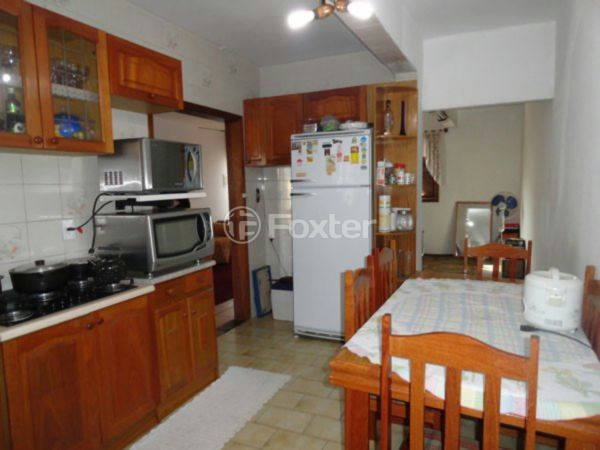 Casa à venda com 3 quartos, 250m² - Foto 9