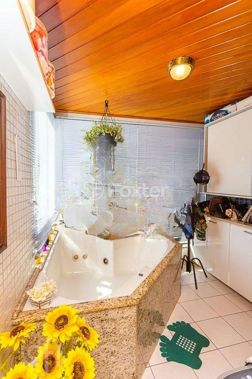 Apartamento à venda com 2 quartos, 78m² - Foto 17