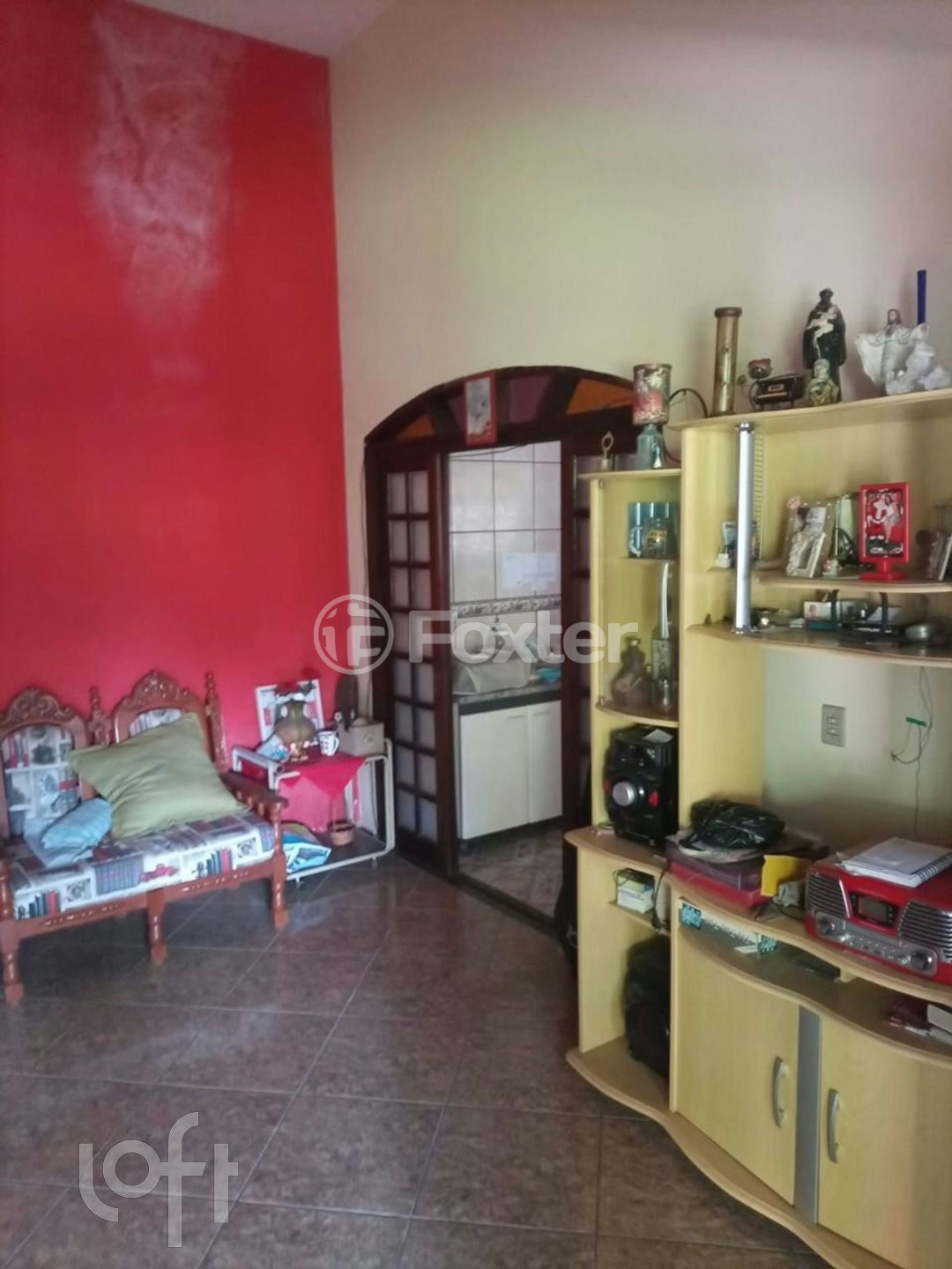 Casa à venda com 1 quarto, 600m² - Foto 1