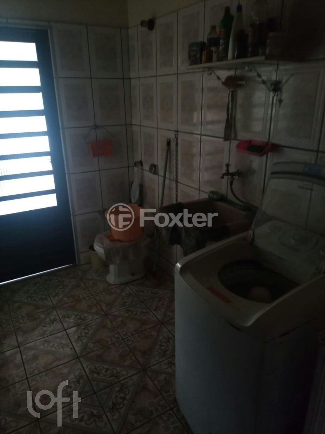 Casa à venda com 1 quarto, 600m² - Foto 3