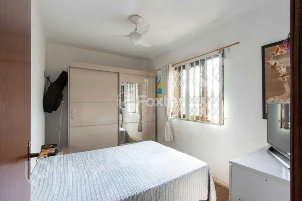 Casa à venda com 3 quartos, 214m² - Foto 11