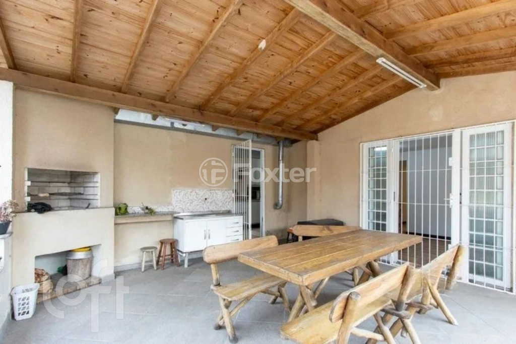 Casa à venda com 3 quartos, 214m² - Foto 31