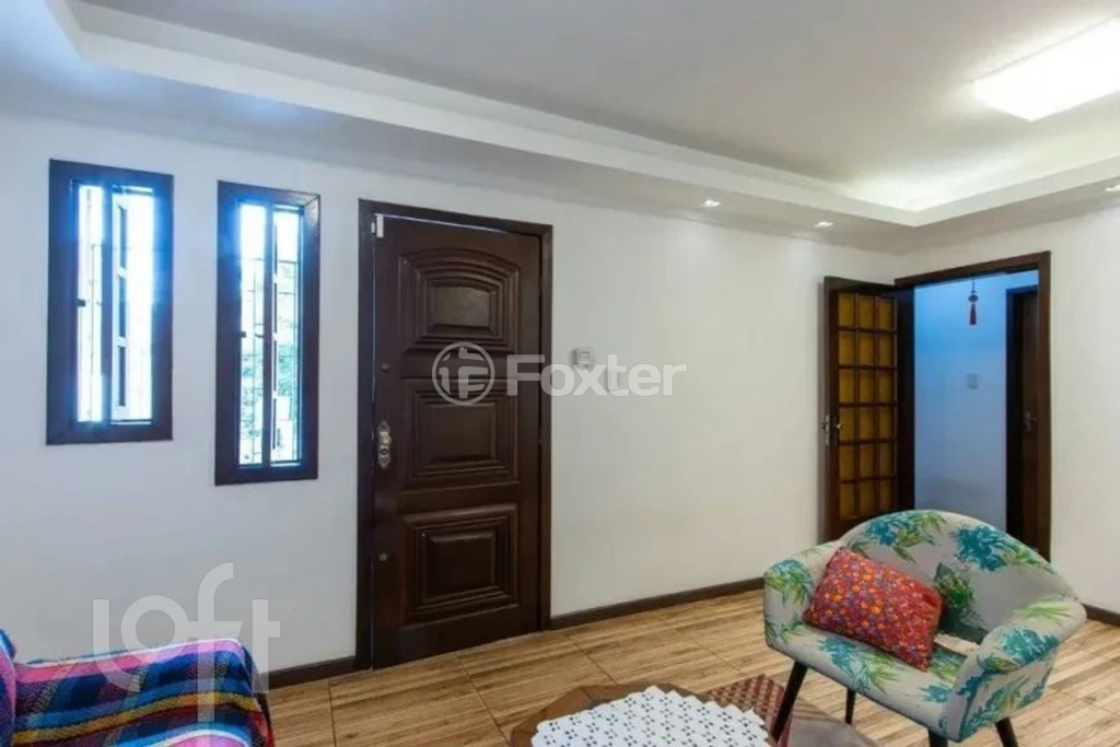 Casa à venda com 3 quartos, 214m² - Foto 2