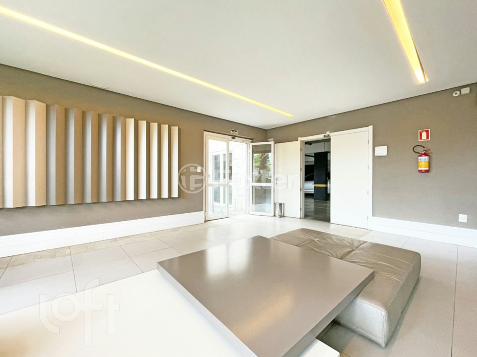 Apartamento à venda com 2 quartos, 65m² - Foto 45