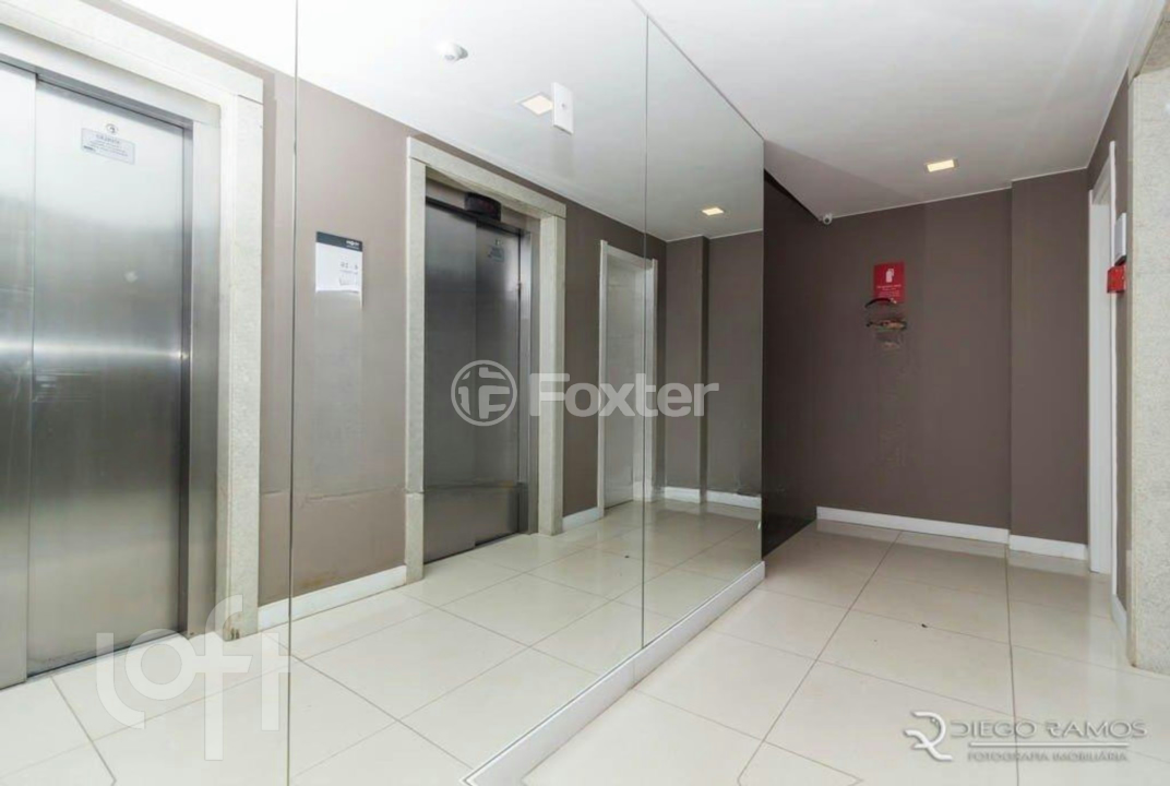 Apartamento à venda com 2 quartos, 65m² - Foto 41