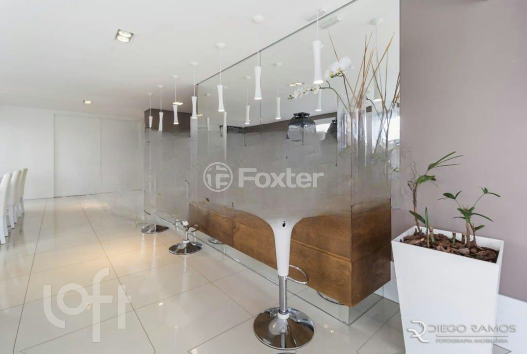 Apartamento à venda com 2 quartos, 65m² - Foto 43