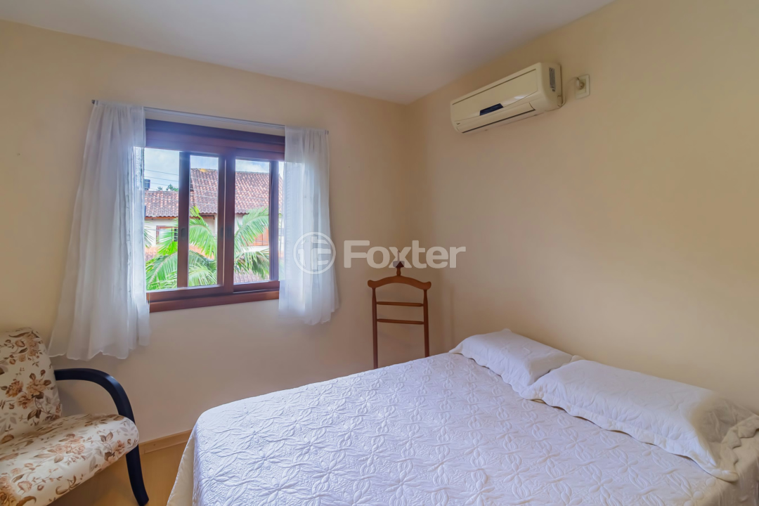 Casa de Condomínio à venda com 3 quartos, 260m² - Foto 24