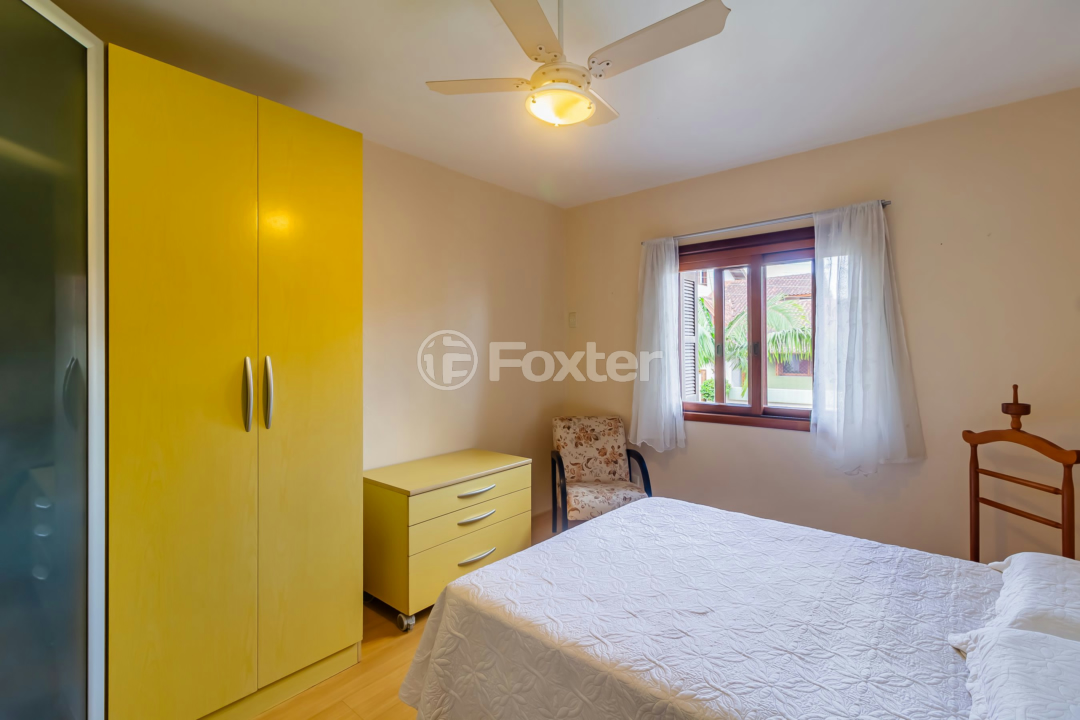 Casa de Condomínio à venda com 3 quartos, 260m² - Foto 25