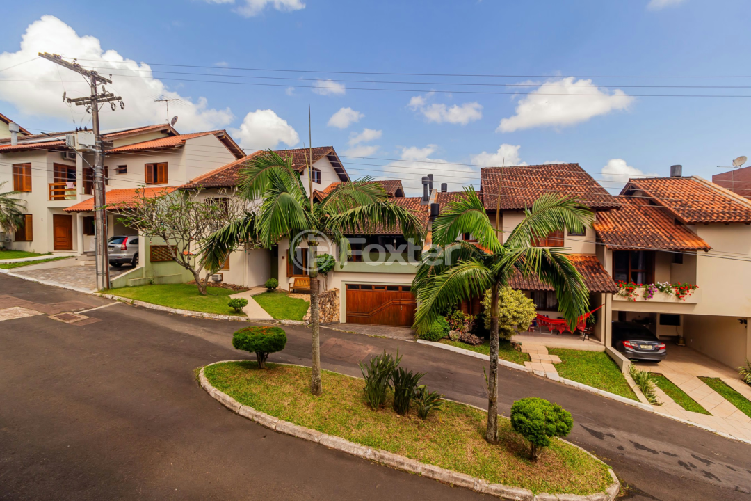 Casa de Condomínio à venda com 3 quartos, 260m² - Foto 27
