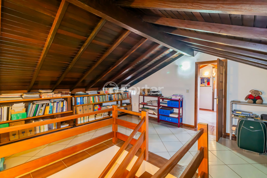 Casa de Condomínio à venda com 3 quartos, 260m² - Foto 46