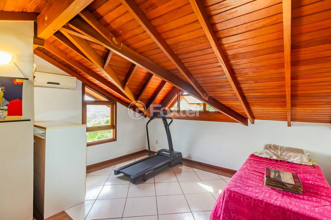 Casa de Condomínio à venda com 3 quartos, 260m² - Foto 48