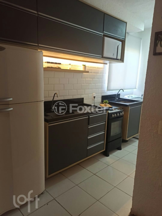 Apartamento à venda com 2 quartos, 41m² - Foto 18