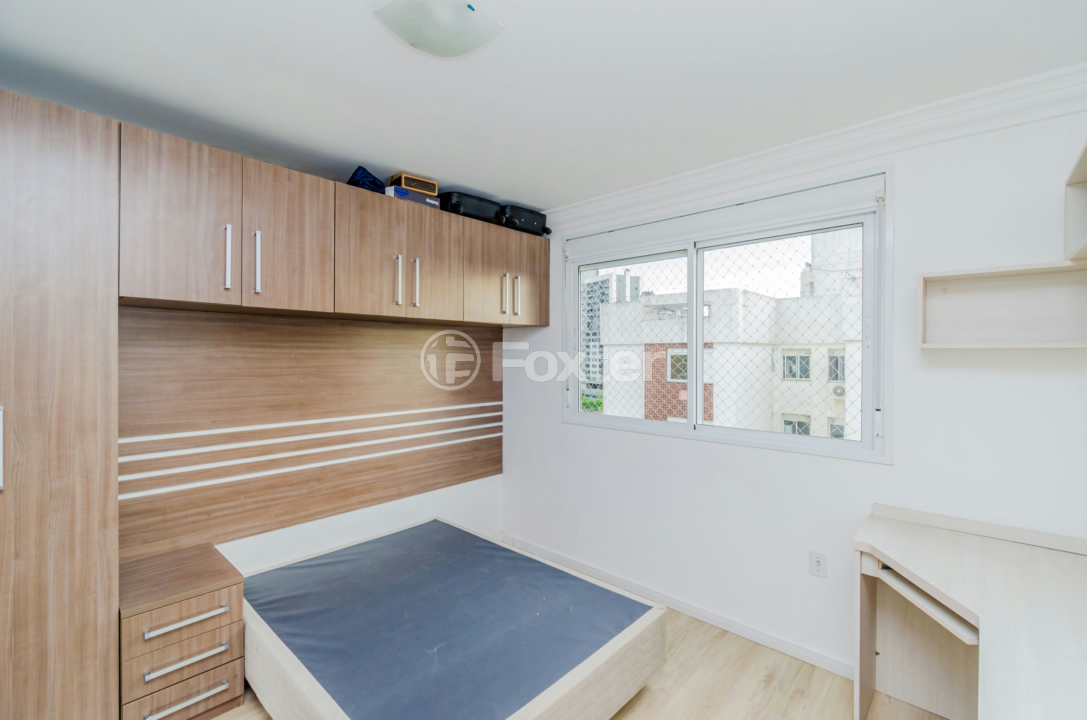 Apartamento à venda com 3 quartos, 84m² - Foto 17