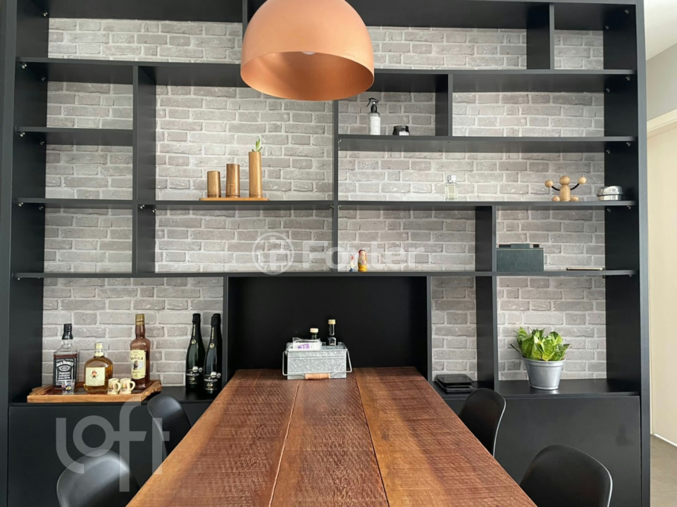 Apartamento à venda com 2 quartos, 65m² - Foto 1