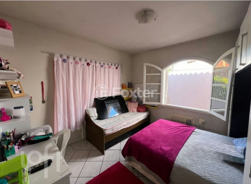 Casa à venda com 3 quartos, 340m² - Foto 8