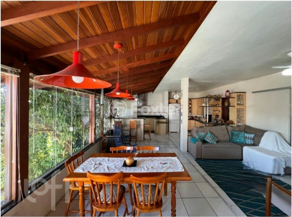 Casa à venda com 3 quartos, 340m² - Foto 35