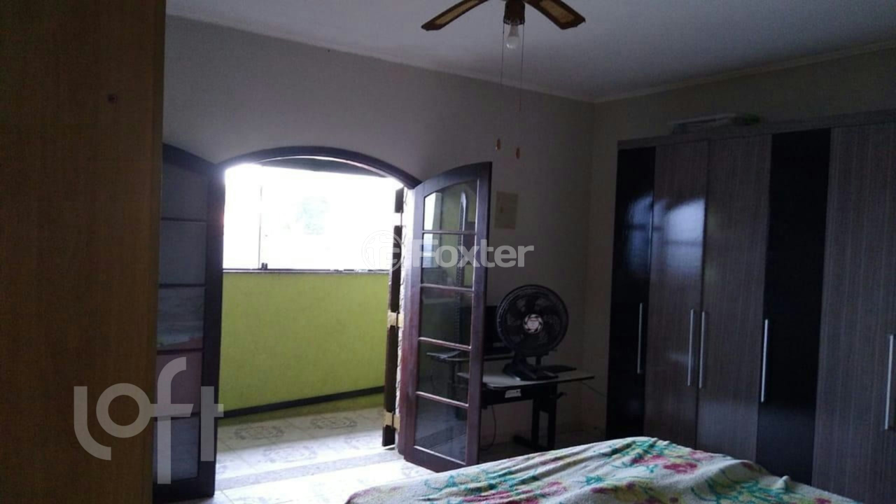 Casa à venda com 3 quartos, 200m² - Foto 15