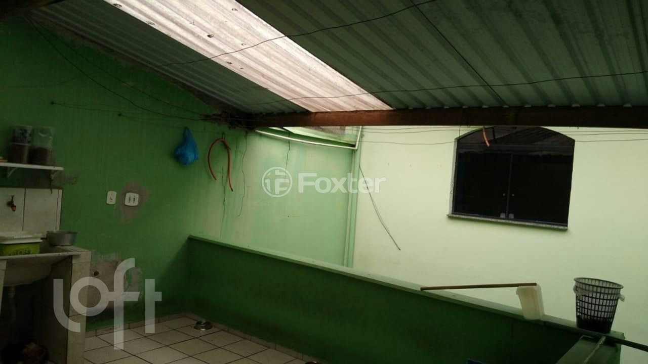 Casa à venda com 3 quartos, 200m² - Foto 22