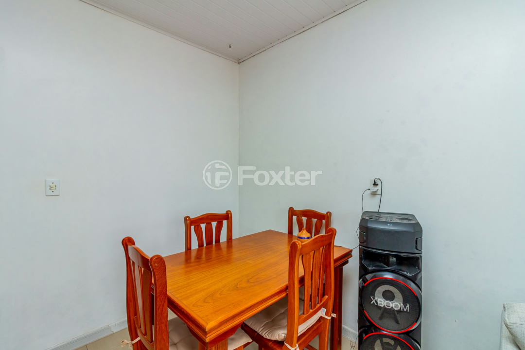 Casa à venda com 2 quartos, 85m² - Foto 9