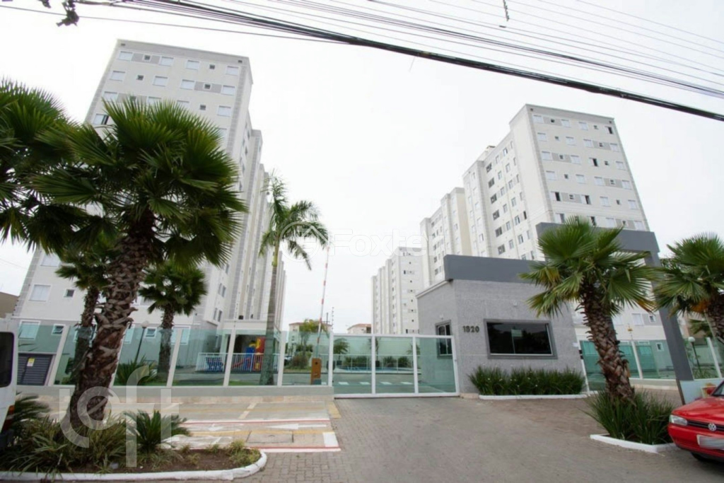 Apartamento à venda com 2 quartos, 44m² - Foto 4