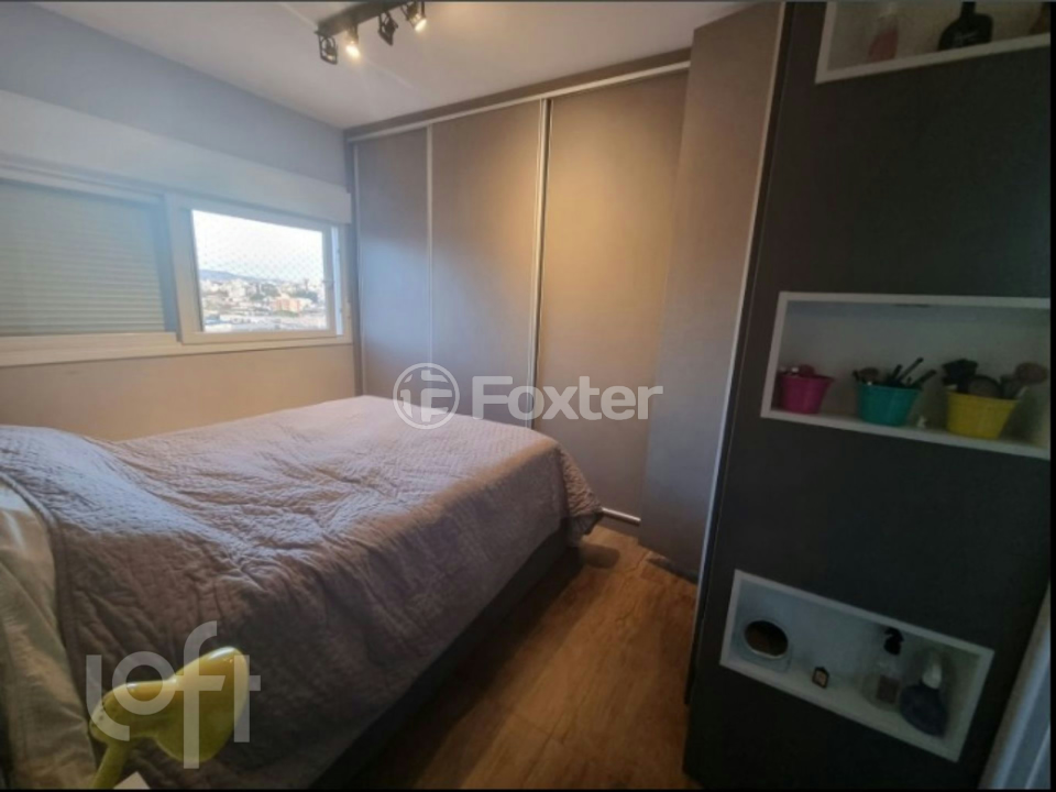 Apartamento à venda com 2 quartos, 76m² - Foto 11