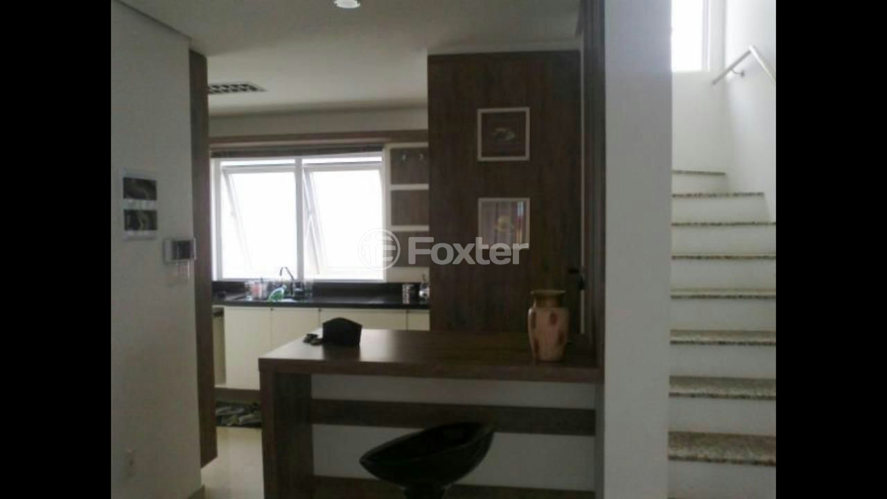 Casa à venda com 3 quartos, 185m² - Foto 8