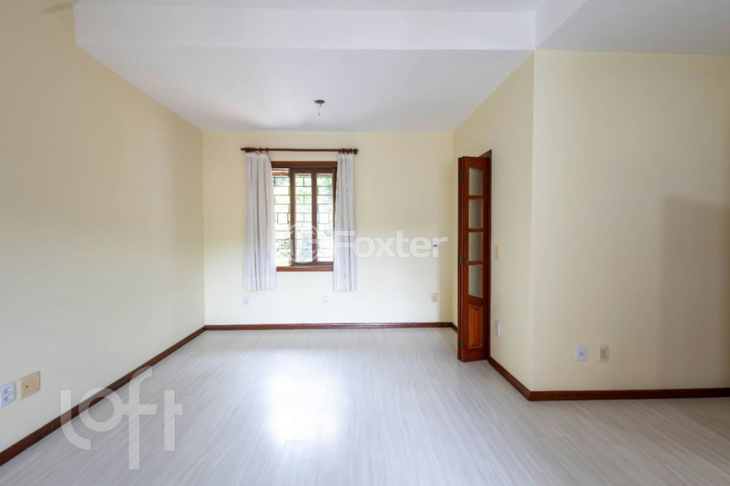 Casa à venda com 5 quartos, 266m² - Foto 14