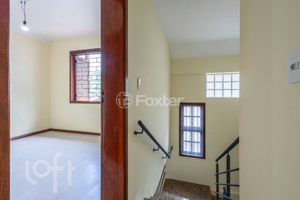 Casa à venda com 5 quartos, 266m² - Foto 12