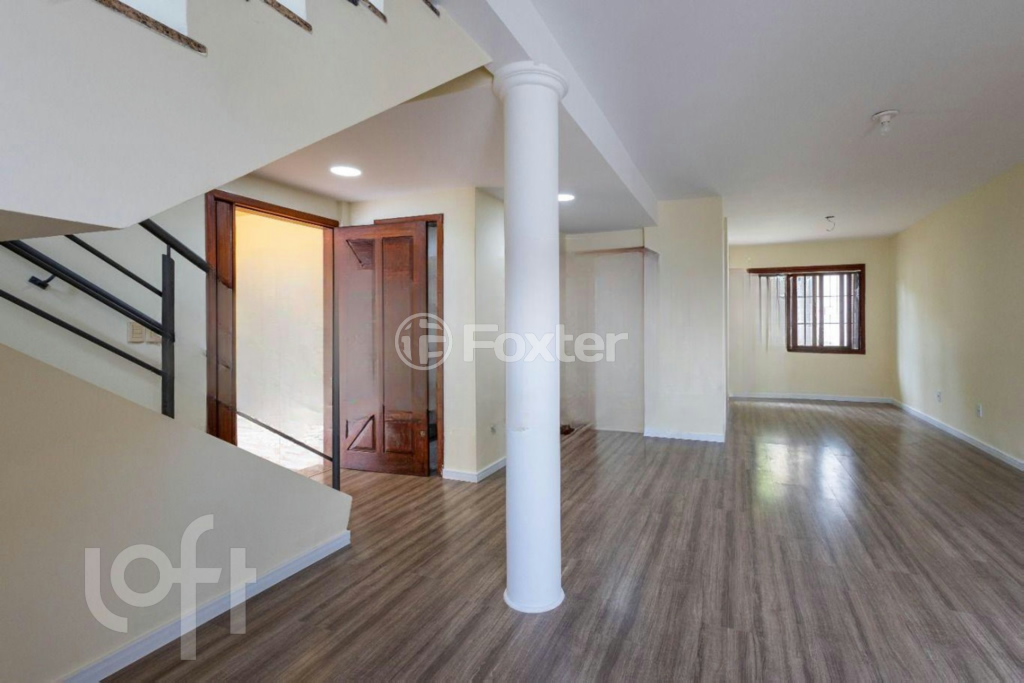 Casa à venda com 5 quartos, 266m² - Foto 5