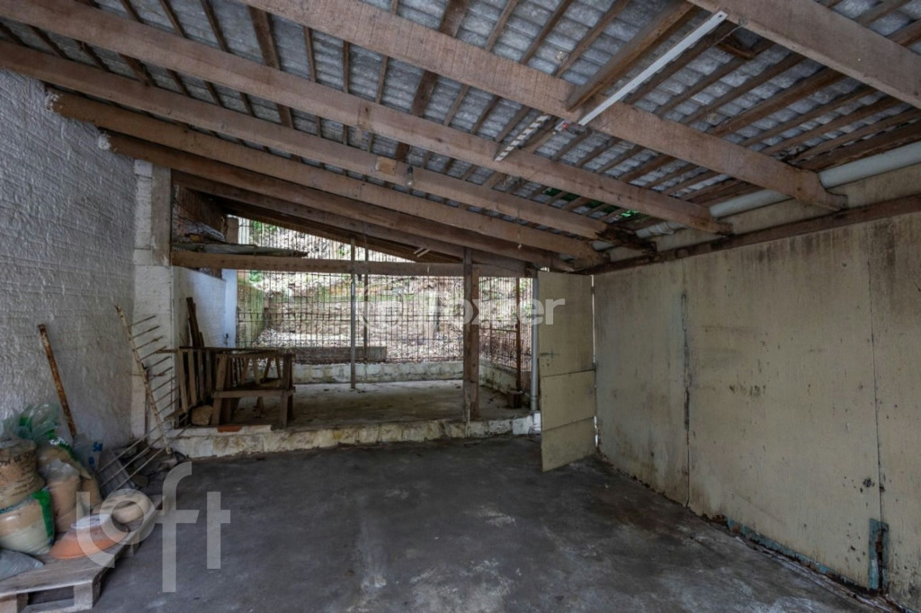 Casa à venda com 5 quartos, 266m² - Foto 25