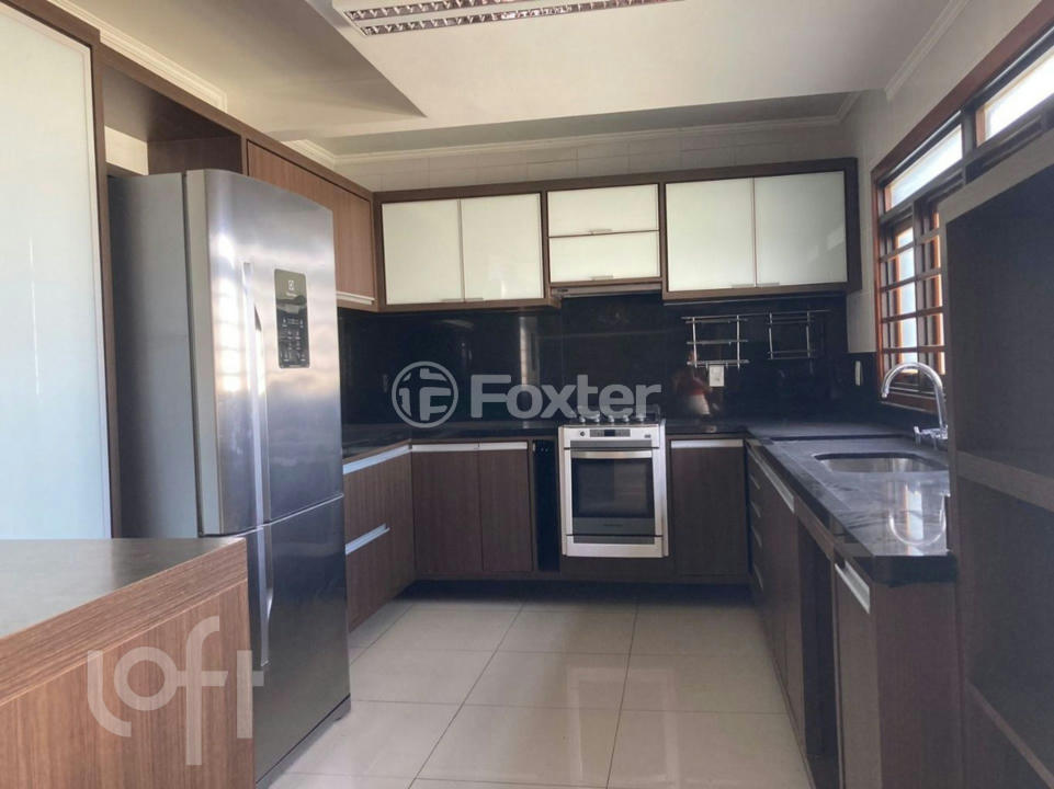 Casa à venda com 3 quartos, 210m² - Foto 13