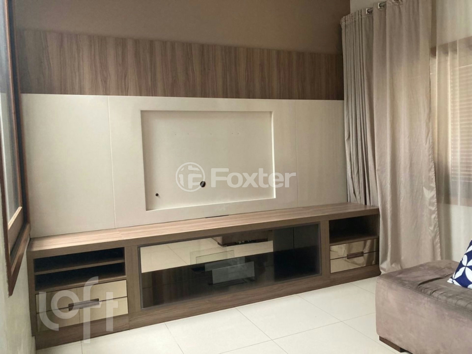 Casa à venda com 3 quartos, 210m² - Foto 3