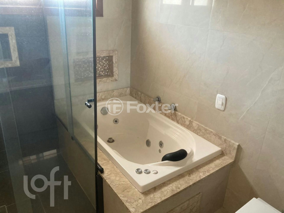 Casa à venda com 3 quartos, 210m² - Foto 34