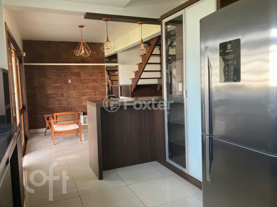 Casa à venda com 3 quartos, 210m² - Foto 12