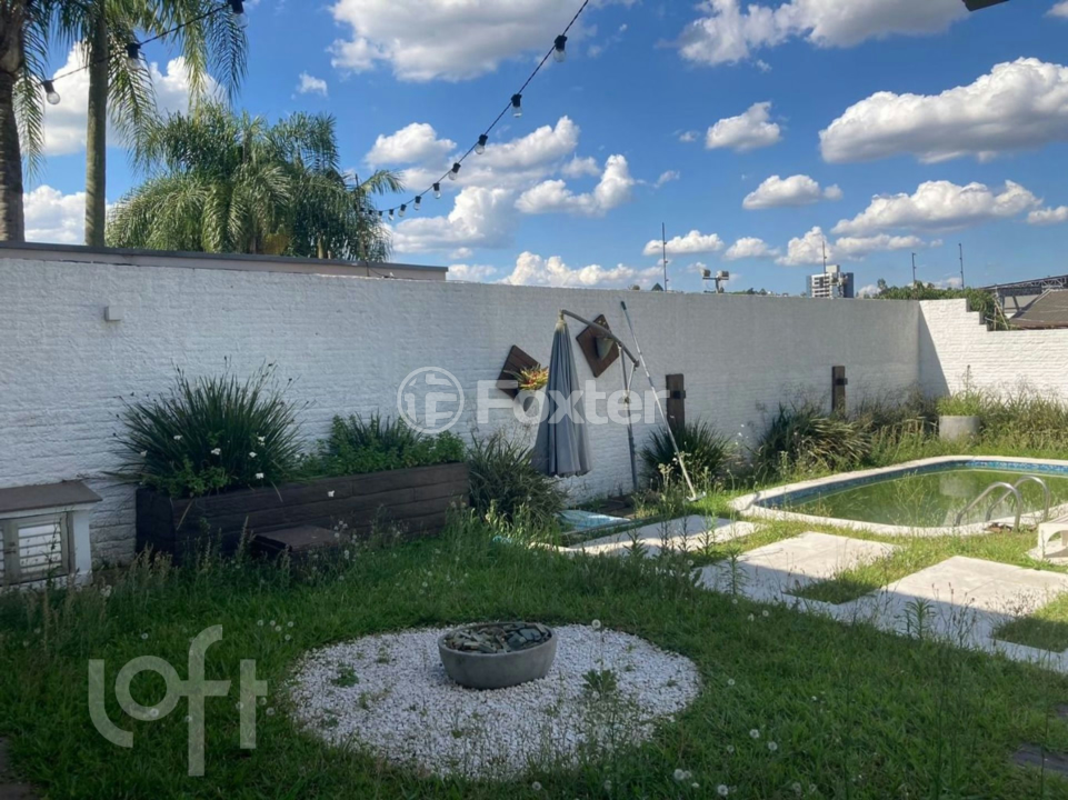 Casa à venda com 3 quartos, 210m² - Foto 17