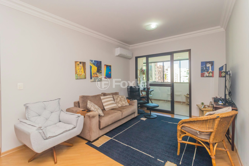 Apartamento à venda com 2 quartos, 85m² - Foto 1