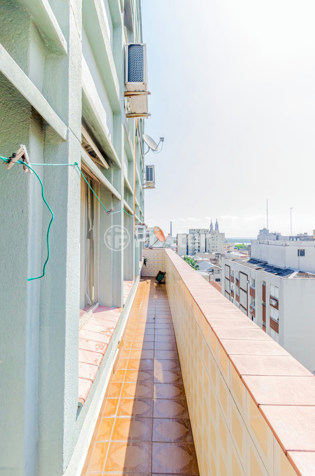 Apartamento à venda com 3 quartos, 95m² - Foto 6