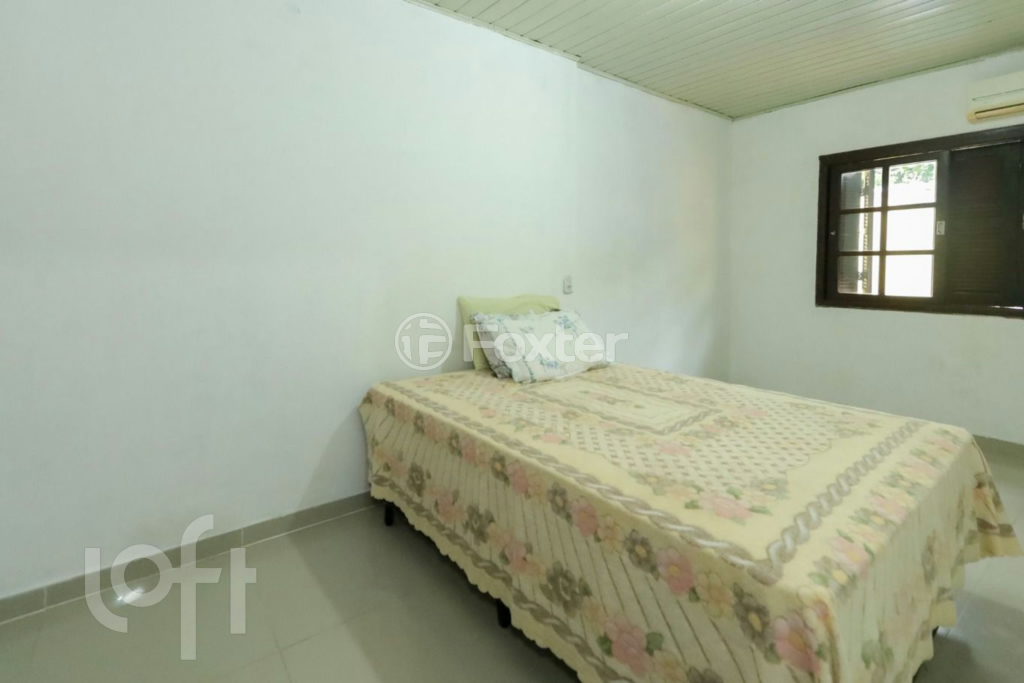 Casa à venda com 2 quartos, 47m² - Foto 5