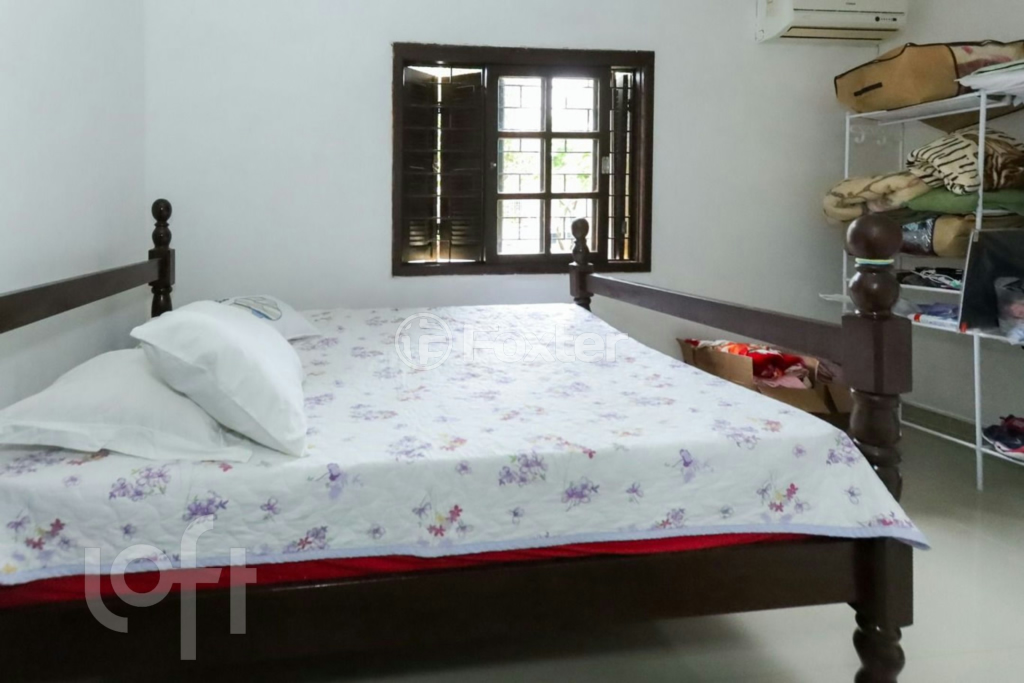 Casa à venda com 2 quartos, 47m² - Foto 10
