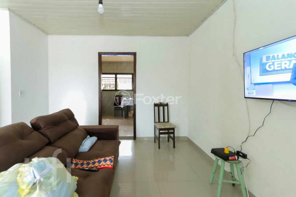 Casa à venda com 2 quartos, 47m² - Foto 1