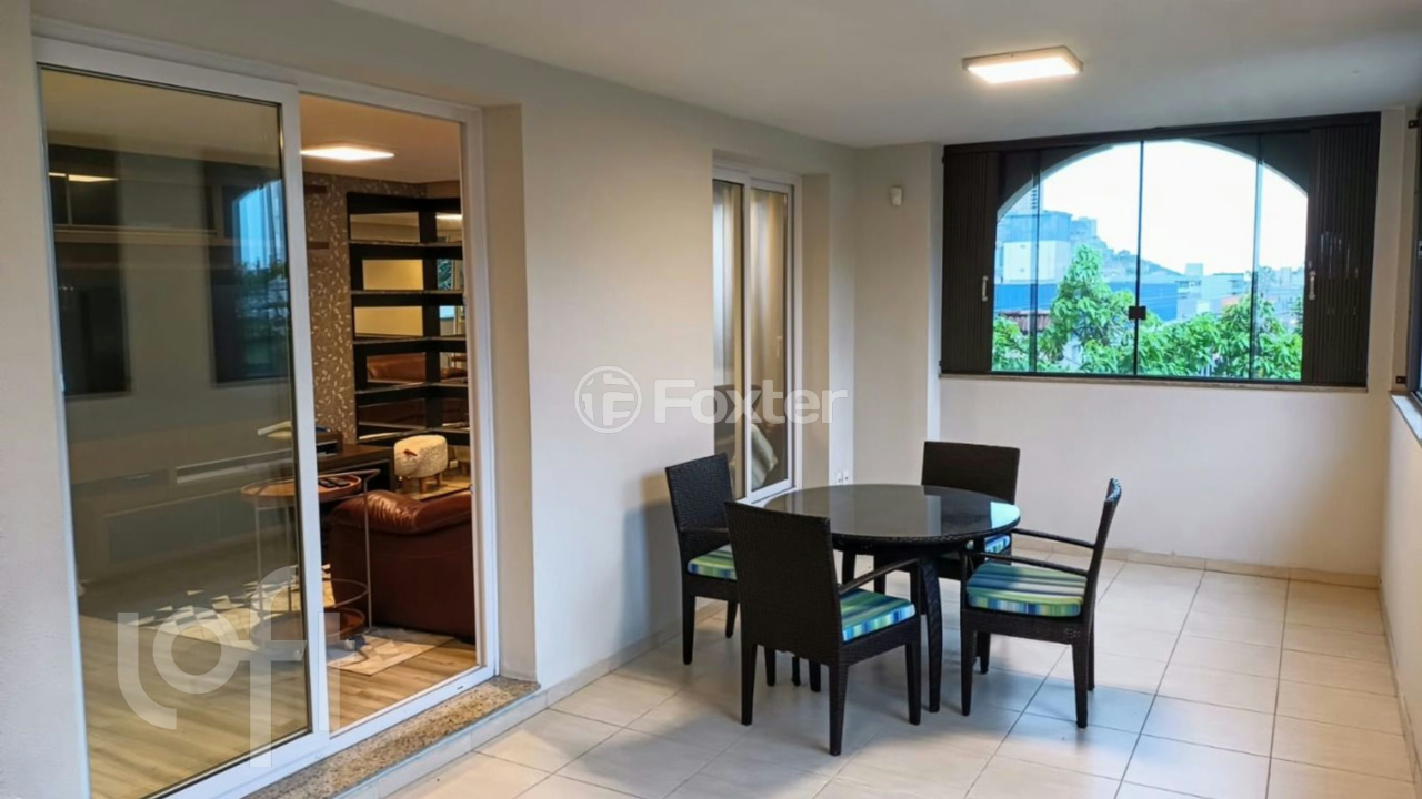 Apartamento à venda com 3 quartos, 203m² - Foto 7
