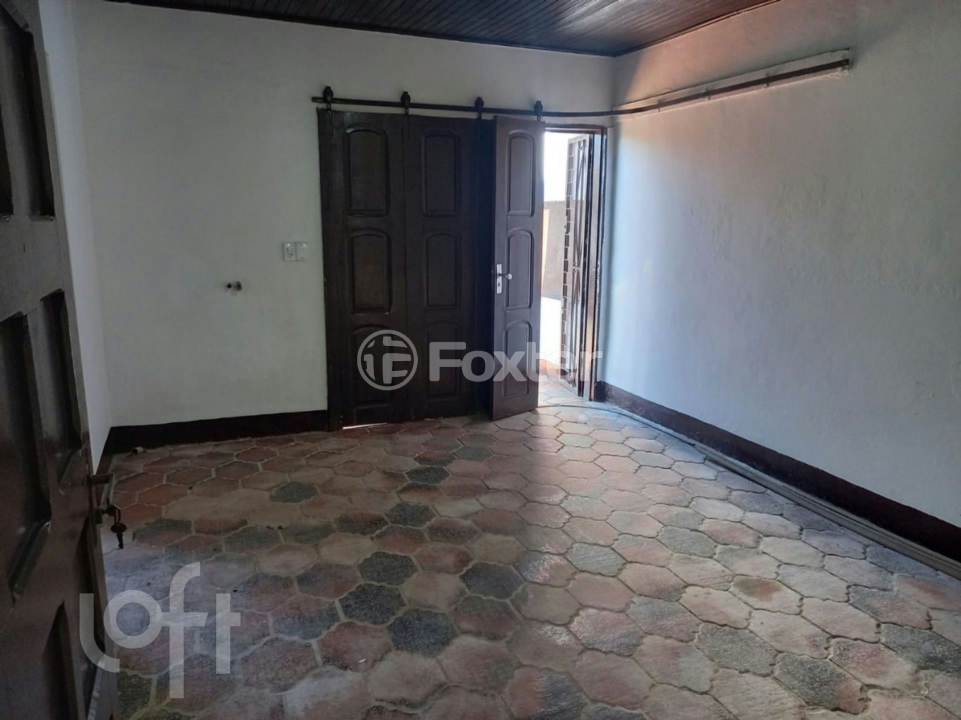 Casa à venda com 2 quartos, 84m² - Foto 4